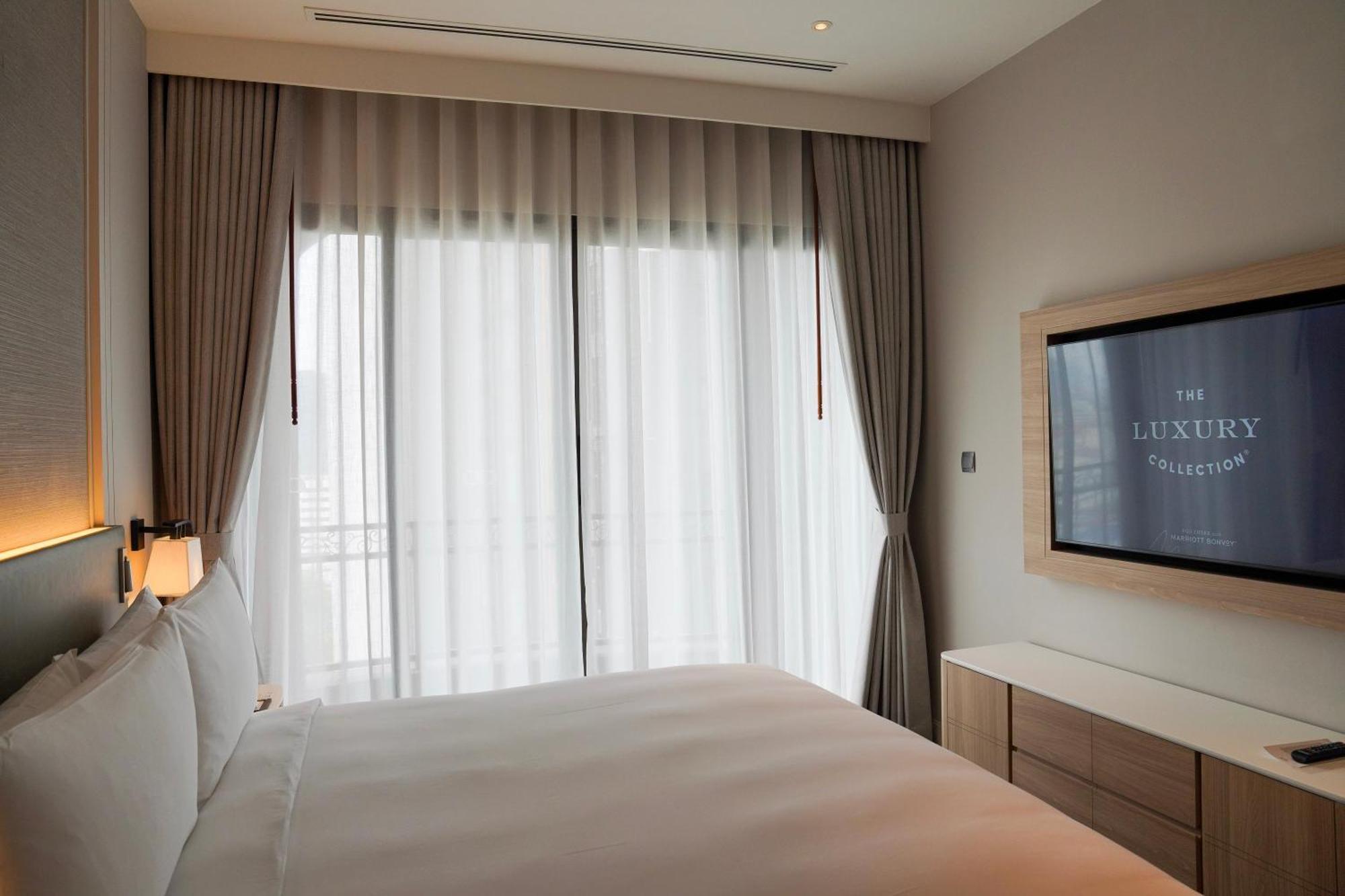 Marriott Executive Apartments Bangkok, Sukhumvit 101 Exterior photo